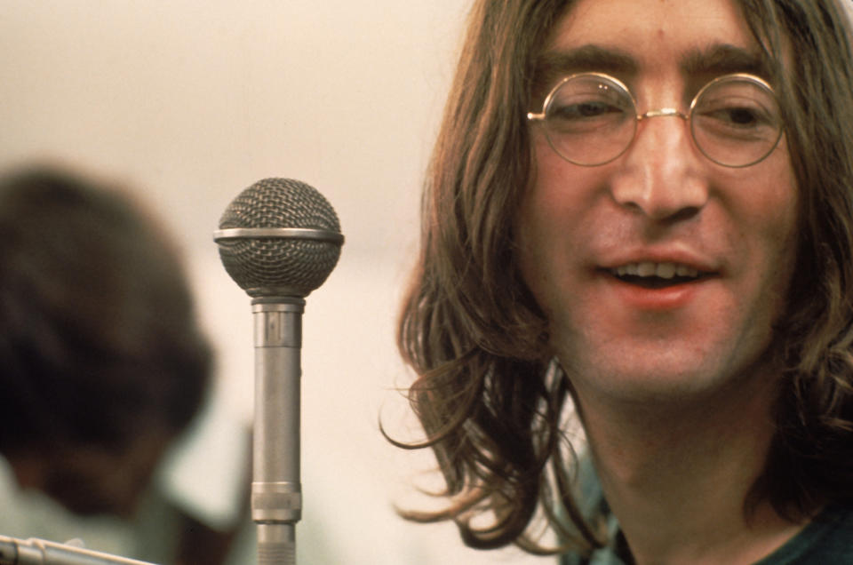 Dźwięk i grafika Let It Be zostały całkowicie odnowione przez reżysera Get Back, Petera Jacksona, na potrzeby ponownego wydania, dzięki czemu członkowie zespołu, podobnie jak Lennon, wyglądają i brzmią lepiej niż kiedykolwiek.