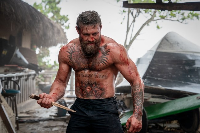 CONOR MCGREGOR gwiazdą w ROAD HOUSE Zdjęcie: LAURA RADFORD © AMAZON CONTENT SERVICES LLC