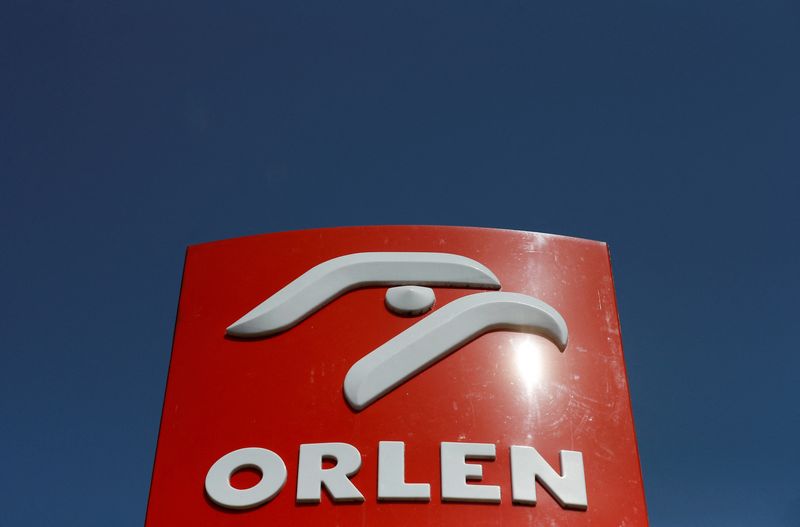 Źródła podają, że Polska zabiega o 330 mln dolarów z tytułu płatności Orlenu za wenezuelską ropę