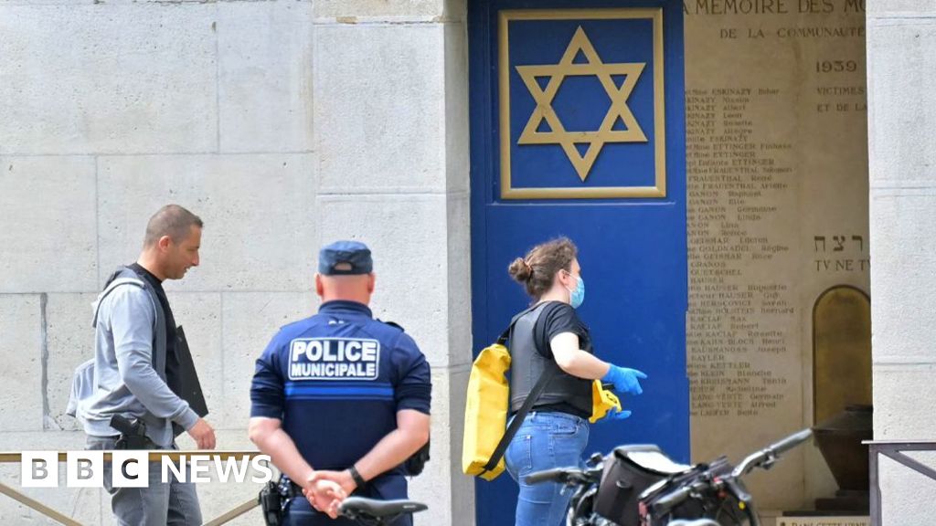Rouen: Mężczyzna zastrzelony po podpaleniu francuskiej synagogi