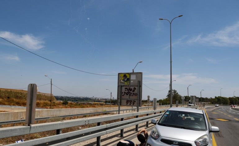 Hamas wystrzeliwuje rakiety w izraelski Tel Awiw, wywołując pierwsze syreny od miesięcy |  Wiadomości o konflikcie izraelsko-palestyńskim