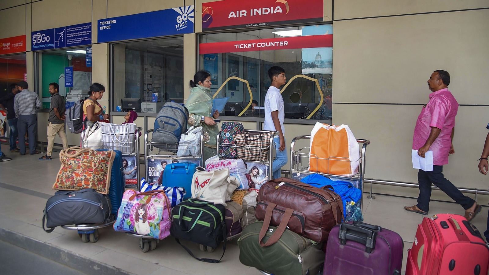 Personel pokładowy Air India Express kończy strajk, linia lotnicza cofa pisma dotyczące rozwiązania umowy o pracę |  Najnowsze wiadomości Indie