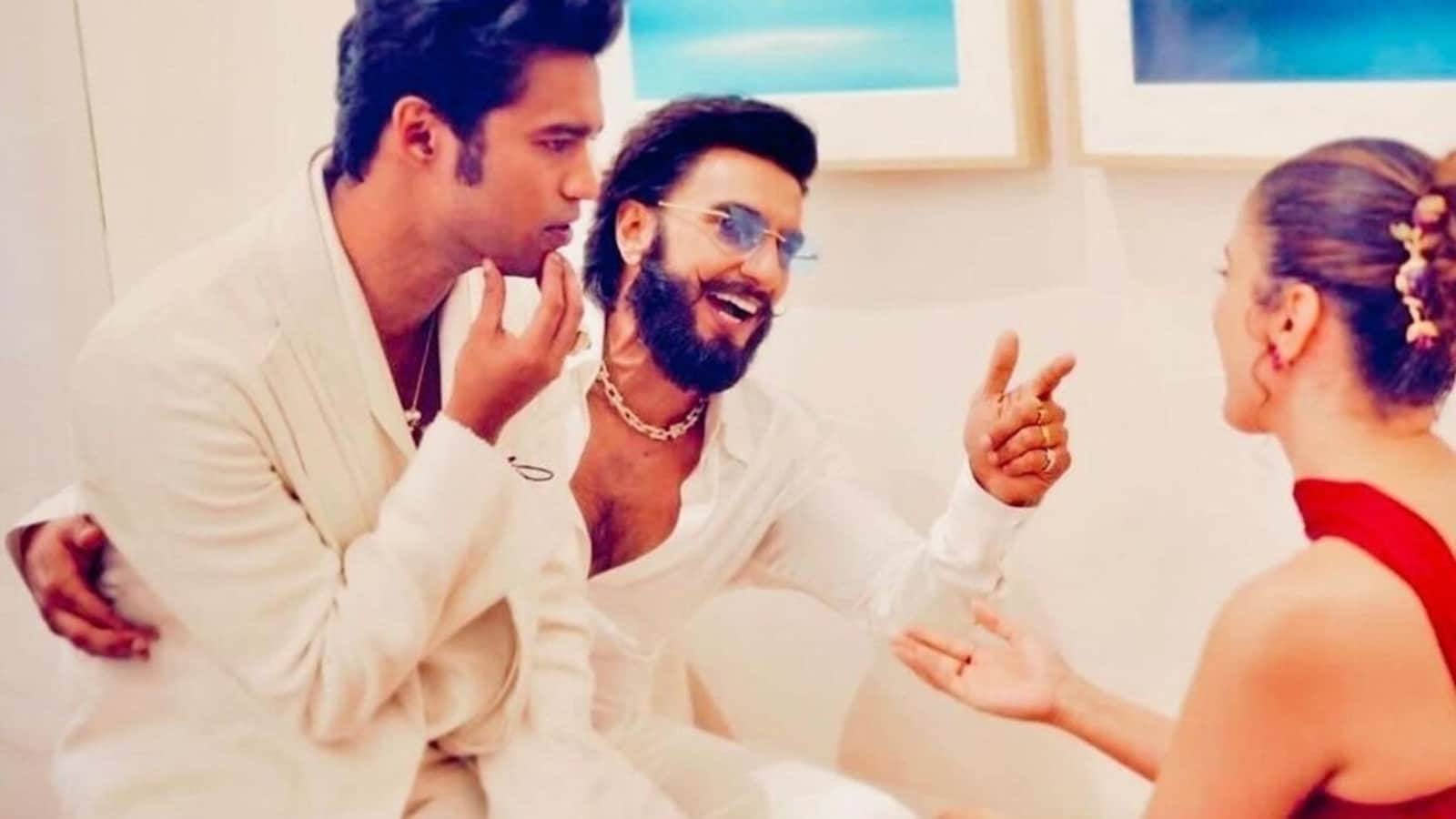 Babil Khan „znajdzie przyjaciół” w Ranveerze Singhu, Sanyi Malhotrze na imprezie Tiffany;  fani uważają, że powinni współpracować |  Bollywood
