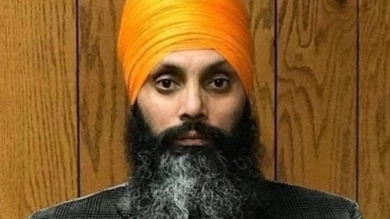 Khalistański separatysta Hardeep Singh Nijjar został zastrzelony przed gurdwarą w kanadyjskim Surrey. 