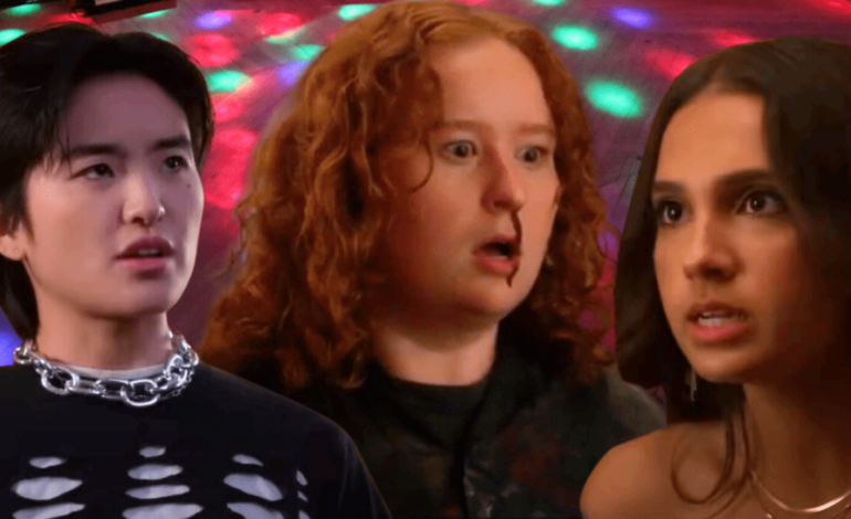 „Randki na balu maturalnym” Hulu próbuje być „super złe” dla queerowych dziewcząt