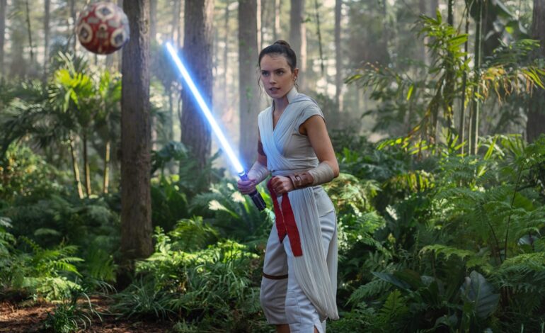 Nowy przedmiot kolekcjonerski „Gwiezdne Wojny” zapewnia wgląd w „Nowy Zakon Jedi” Rey po „The Rise of Skywalker”
