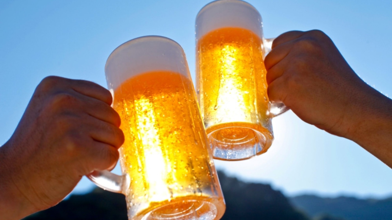 Co stanie się z Twoim organizmem, jeśli codziennie będziesz pił piwo?