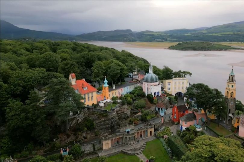 Walijska wioska uznana przez pisarzy podróżniczych za jedno z „najpiękniejszych” miejsc w Wielkiej Brytanii