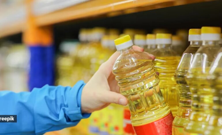 Dlaczego wielokrotne podgrzewanie olejów roślinnych zagraża zdrowiu, zgodnie z wytycznymi ICMR |  Wiadomości o jedzeniu i winie