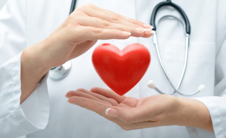 Czy diety niskowęglowodanowe i wysokotłuszczowe są szkodliwe dla serca: eksperci ds. zdrowia