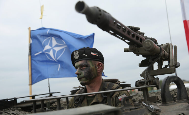 Polska rozważa zestrzelenie rosyjskich rakiet nad Ukrainą