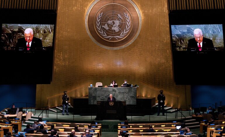 ONZ głosuje za przyznaniem Palestynie nowych praw i przywróceniem oferty członkostwa