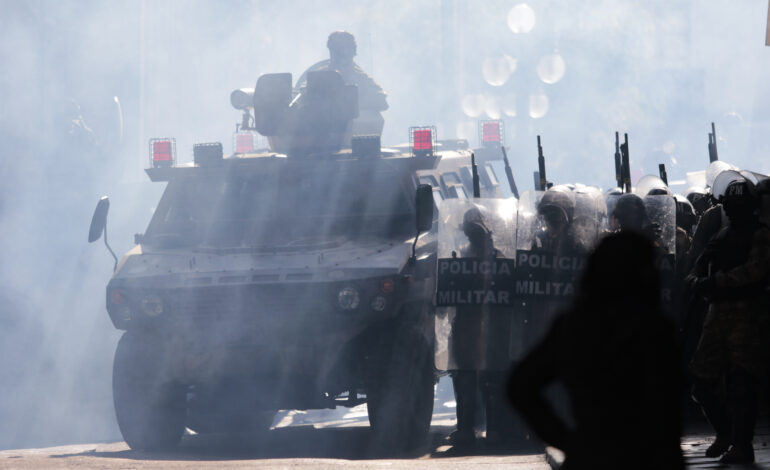 Żołnierze rozchodzą się, gdy Boliwia aresztuje przywódcę próby zamachu stanu