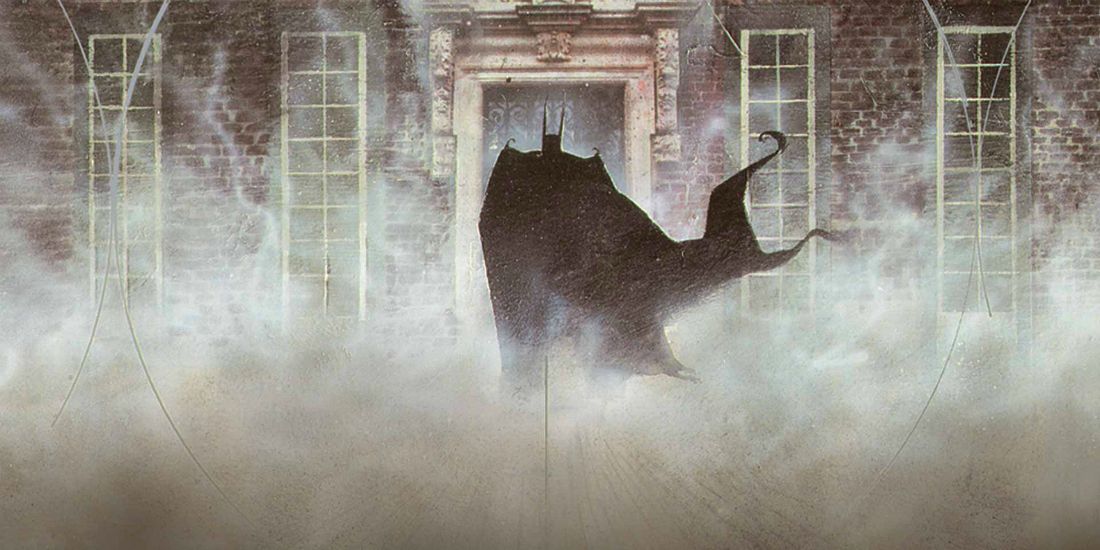Batman staje twarzą w twarz z Arkham Asylum otoczonym mgłą w DC Comics.
