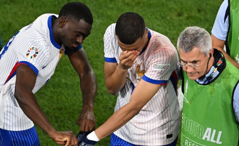 Francuz Kylian Mbappé doznał złamania nosa podczas debiutu we Francji na Euro