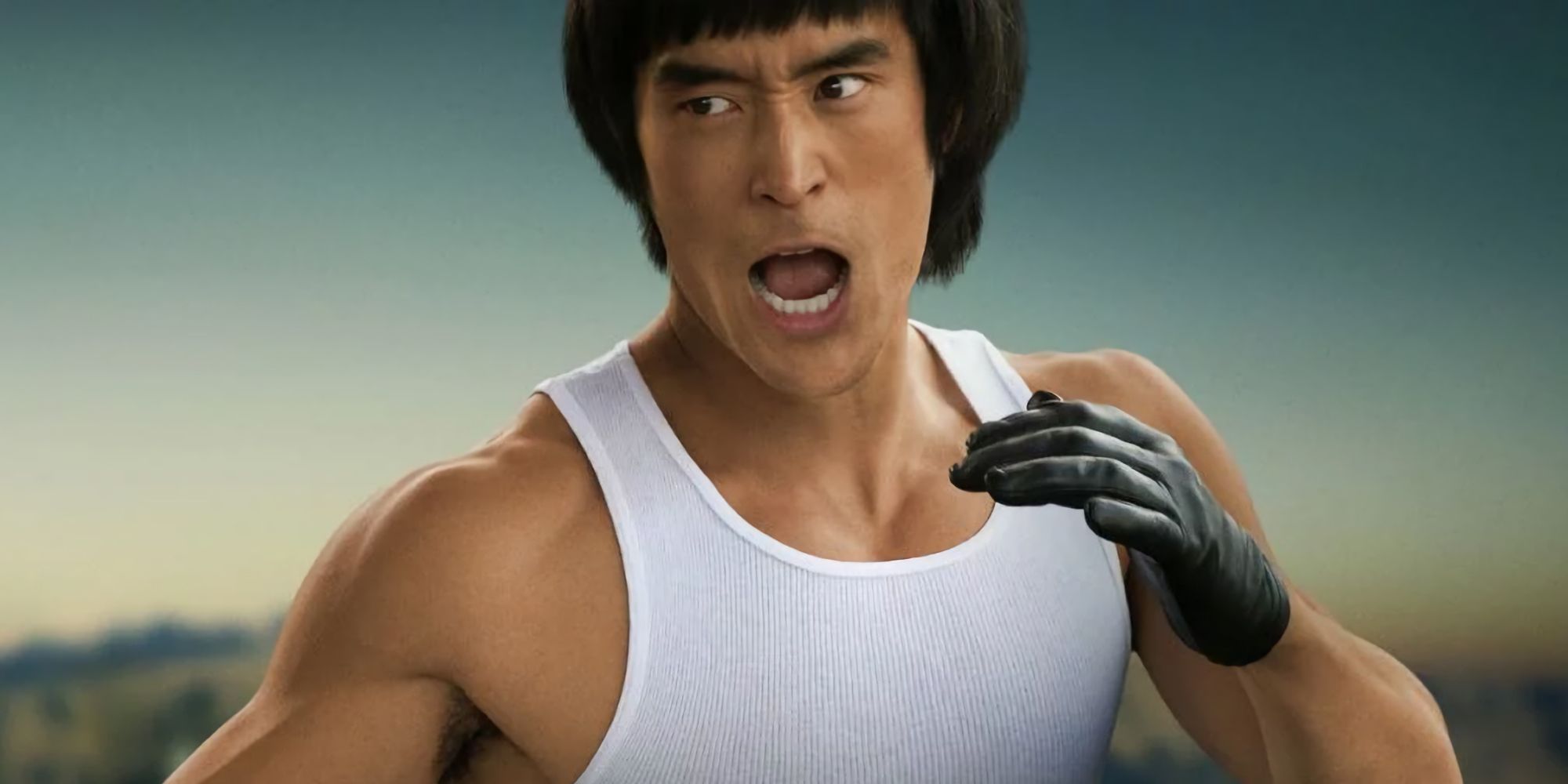 Mike Moh jako Bruce Lee w filmie Pewnego razu... w Hollywood