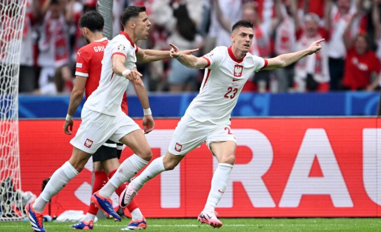 NA ŻYWO Polska vs Austria, Euro 2024: Trauner, piątkowe uderzenia utrzymują poziom drużyn w drugiej połowie, POL v AUT na zdjęciach