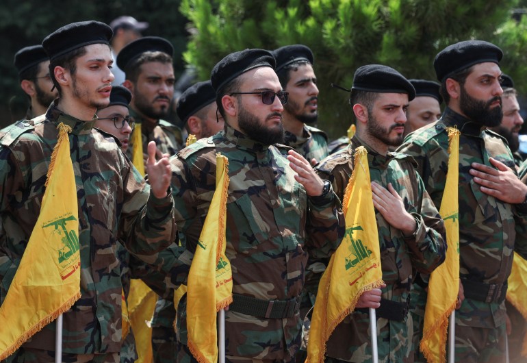 Flagi bojowników Hezbollahu