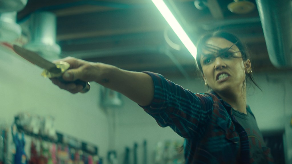 Jessica Alba jako Parker w „Ostrzeżeniu przed spustem”.