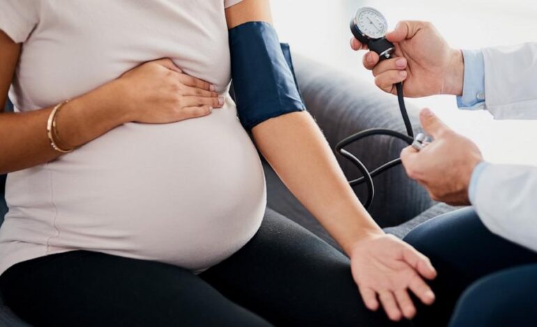 Badania wykazały, że wysokie ciśnienie krwi w czasie ciąży podwoiło się, ale tylko 60% z nich jest leczonych