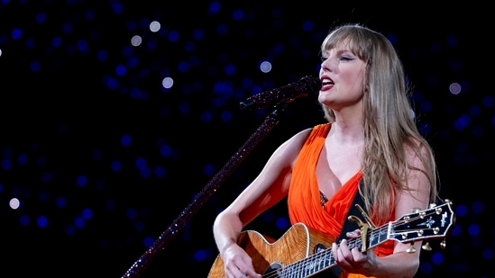 Taylor Swift wykonała nieoczekiwany utwór z 2009 roku podczas koncertu Eras Tour w Edynburgu