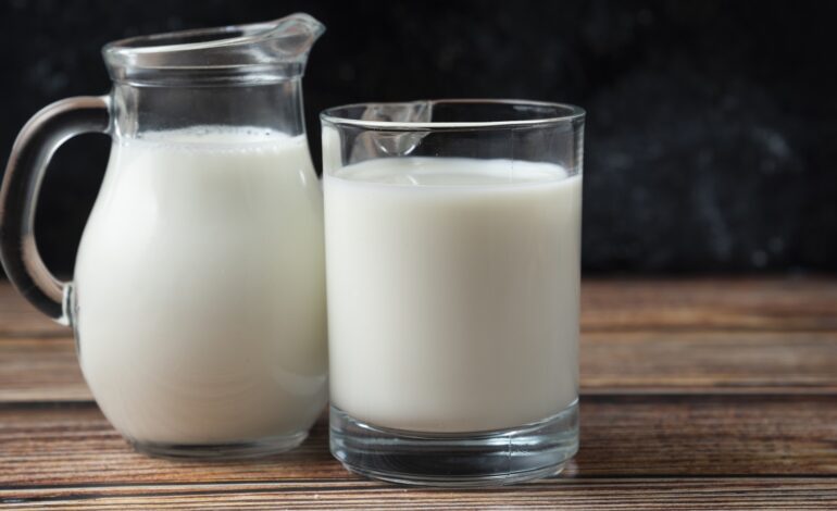 Czy należy rozcieńczać mleko po 25. roku życia?  Oto, co mają do powiedzenia eksperci |  Wiadomości dotyczące stylu życia