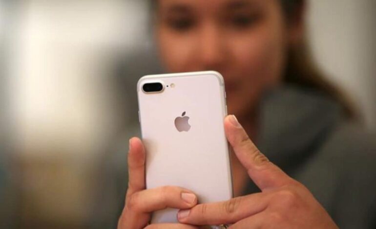 Brytyjczyk pozywa Apple po tym, jak jego żona przeczytała „usunięte” prywatne czaty z prostytutkami – Firstpost