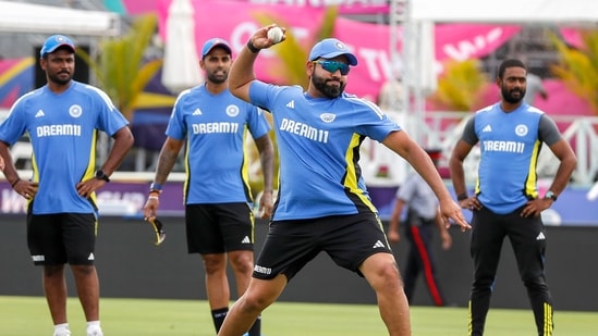 Kapitan Indii Rohit Sharma podczas sesji treningowej przed meczem krykieta Super 8 mężczyzn ICC T20 World Cup pomiędzy Indiami a Afganistanem w Bridgetown na Barbadosie (PTI)