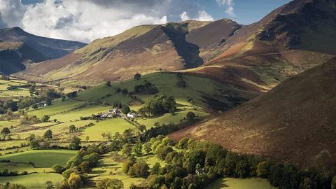 Ross Hoddinott/Nature Picture Library Miliony ludzi z całego świata co roku odwiedzają Lake District (Źródło: Ross Hoddinott/Nature Picture Library)