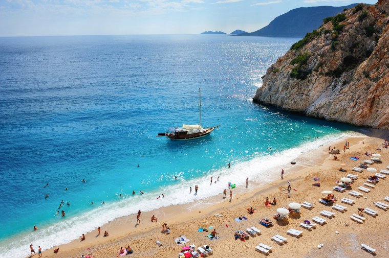 Fethiye leży na tureckim „Turkusowym Wybrzeżu” (Zdjęcie: Waitforlight via Getty Images)