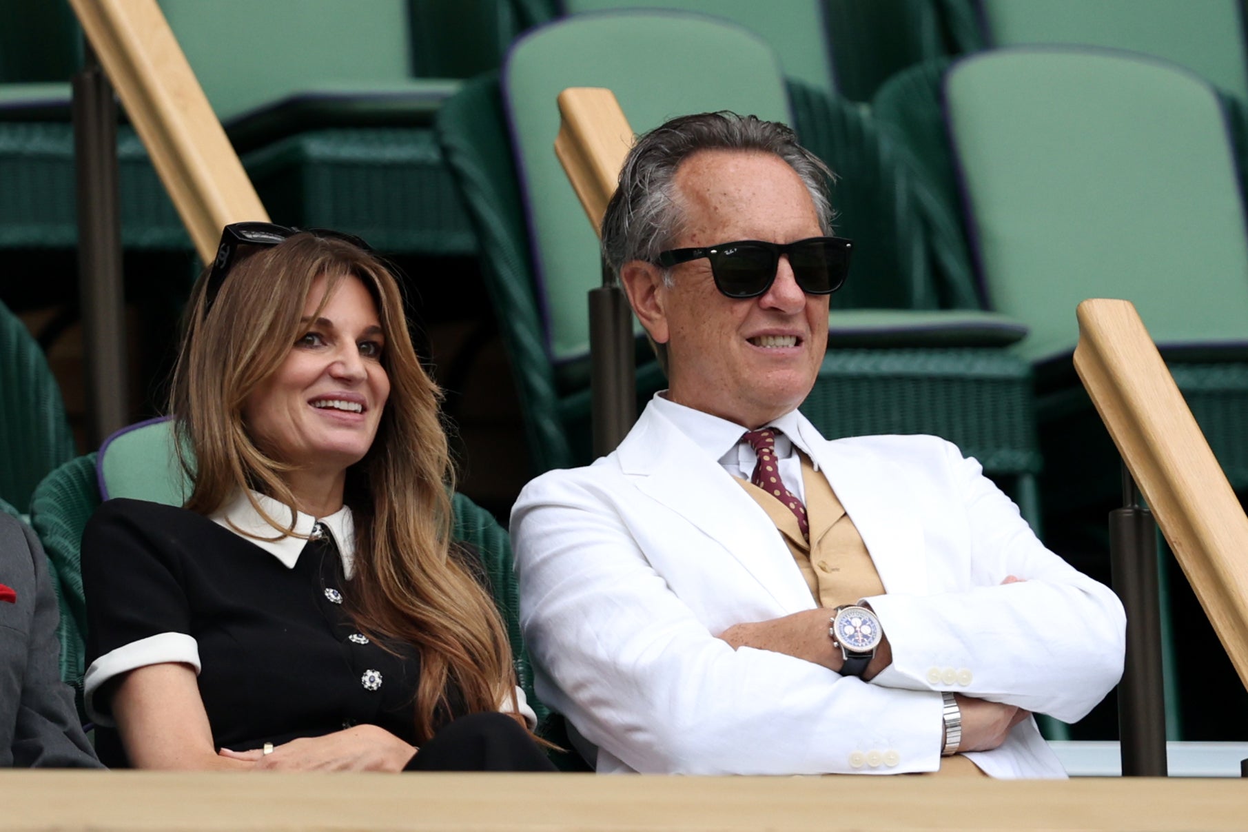 Richard E Grant i Jemima Khan rozmawiają w Royal Box