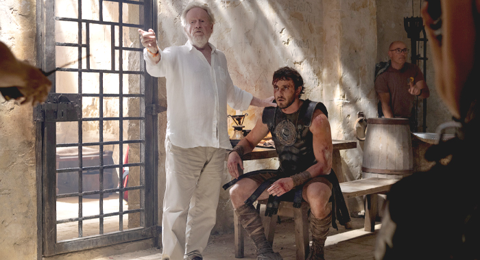 Ridley Scott i Paul Mescal na planie Gladiatora II (2024)