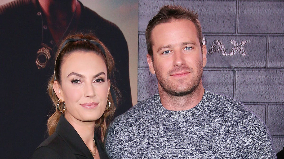 Armie Hammer i była Elizabeth Chambers biorą udział w wydarzeniu w Hollywood