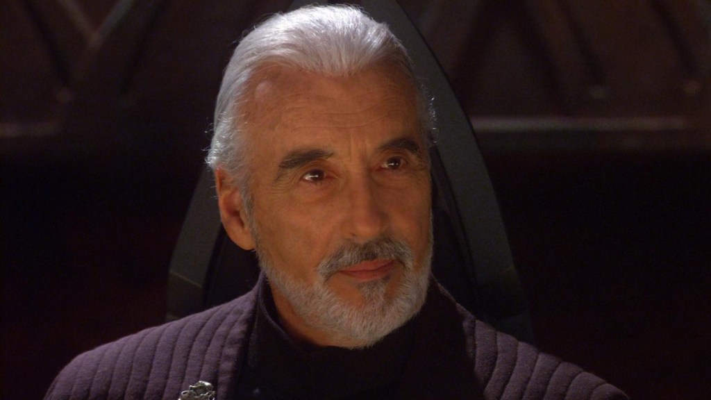 Christopher Lee jako hrabia Dooku w filmie Gwiezdne wojny: Atak klonów