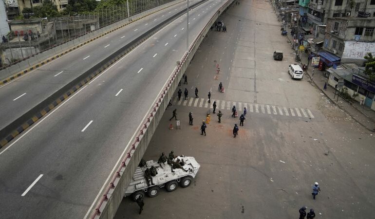 Najwyższy sąd Bangladeszu cofa niektóre kwoty zatrudnienia po śmiertelnych protestach