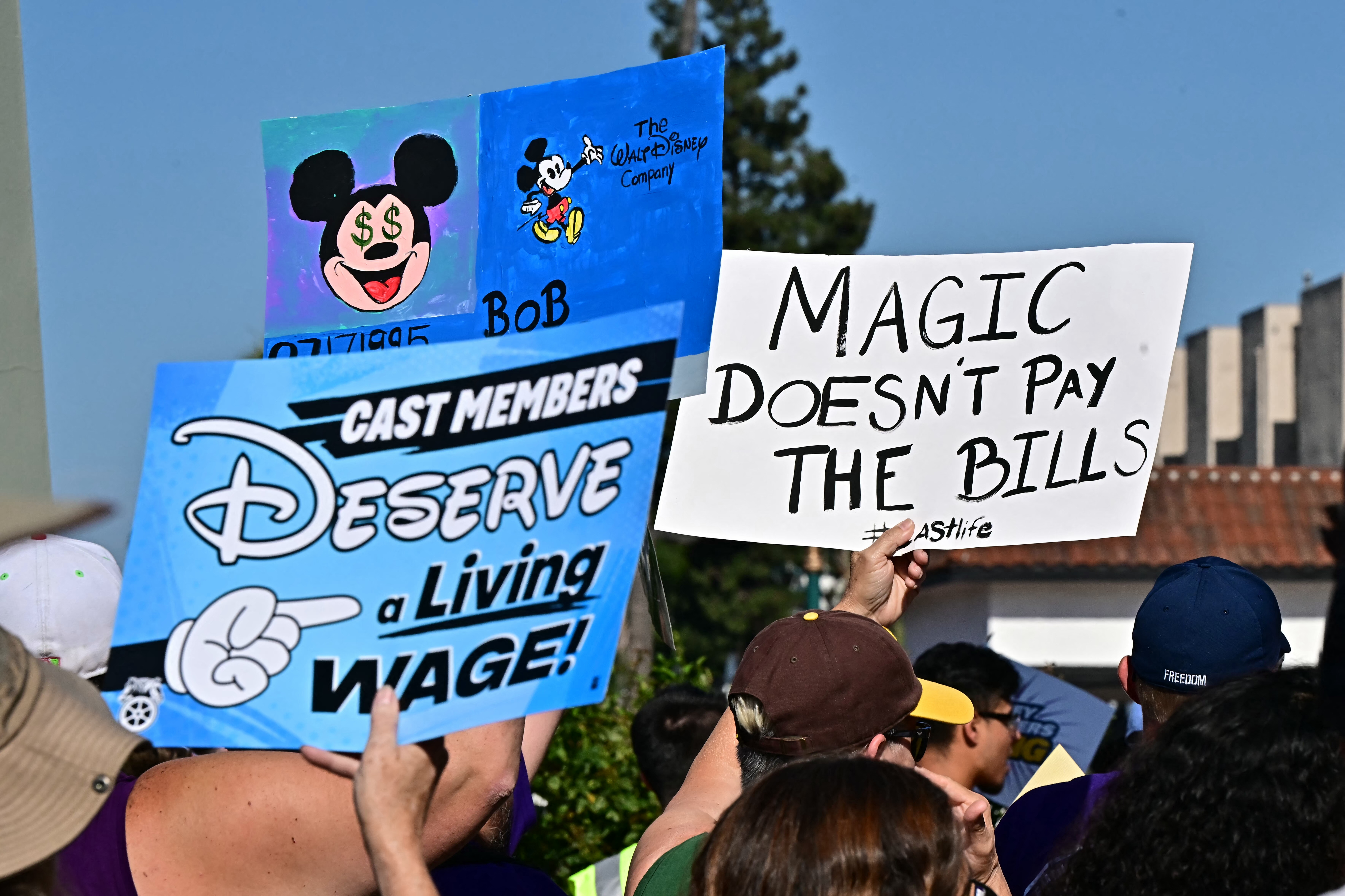 Protest w Disneylandzie