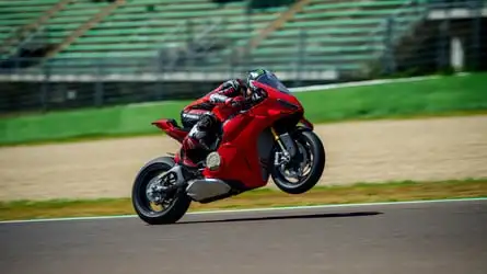 Ducati Panigale V4 z 2025 r.