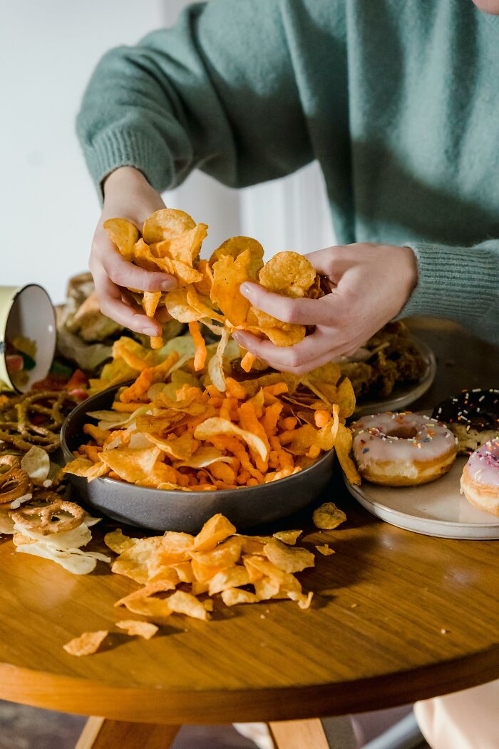 Gwiazda Internetu umiera z powodu przejedzenia podczas transmitowanego na żywo wyzwania Mukbang