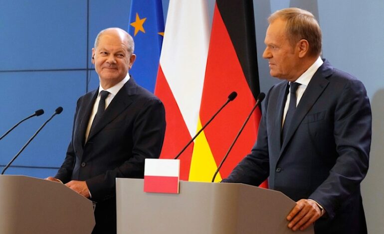 Polski premier Donald Tusk wzywa Niemcy do przewodzenia w kwestiach bezpieczeństwa Europy