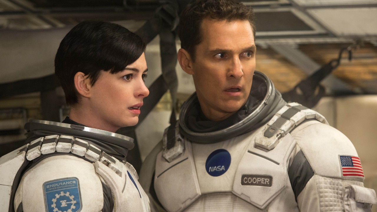 Anne Hathaway i Matthew McConaughey w filmie Interstellar