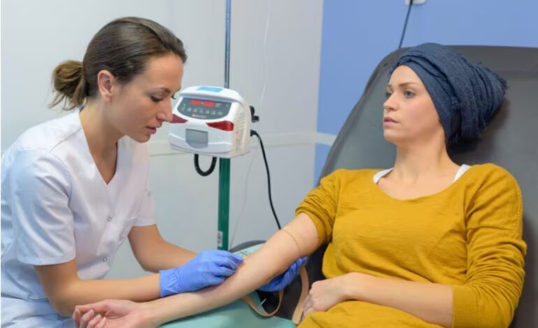 Badanie ujawnia, w jaki sposób nowe badanie krwi pomaga udoskonalić leczenie raka, ET HealthWorld