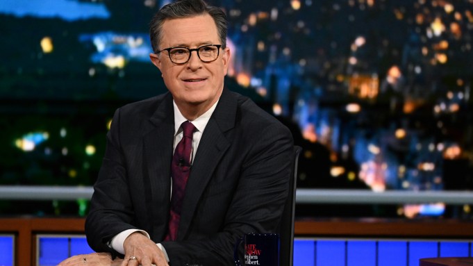 Late Show ze Stephenem Colbertem podczas czwartkowego pokazu 20 czerwca 2024 r. Zdjęcie: Scott Kowalchyk/CBS ©2024 CBS Broadcasting Inc. Wszelkie prawa zastrzeżone.