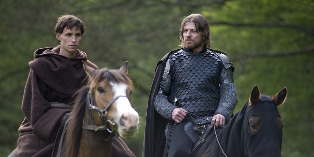 Eddie Redmayne i Sean Bean na koniach w filmie Czarna śmierć