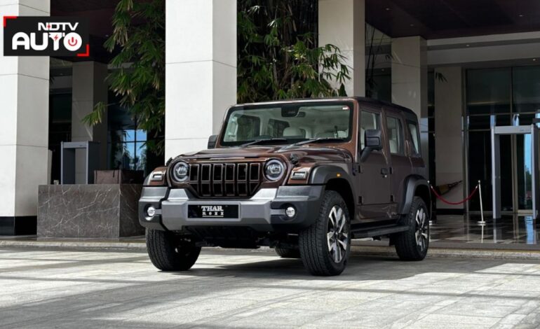 Rezerwacje Mahindra Thar Roxx otwarte 3 października Dostawy do Dussehra szczegóły specyfikacje kolory funkcje