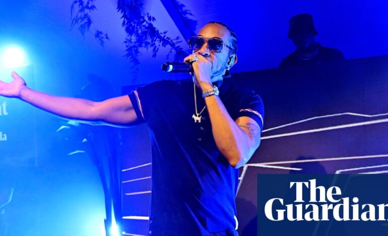 Ludacris wzbudza niepokój pijąc niefiltrowaną wodę z lodowca Alaski | Alaska