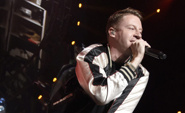 Macklemore odwołuje występ w Dubaju w proteście przeciwko roli ZEA w wojnie w Sudanie