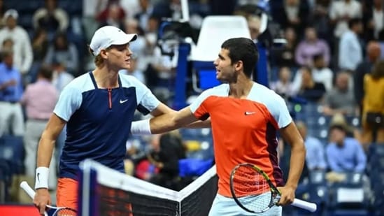 Dwa lata po sensacyjnym meczu Arthura Ashe, Jannik Sinner i Carlos Alcaraz mogą spotkać się w półfinale US Open 2024