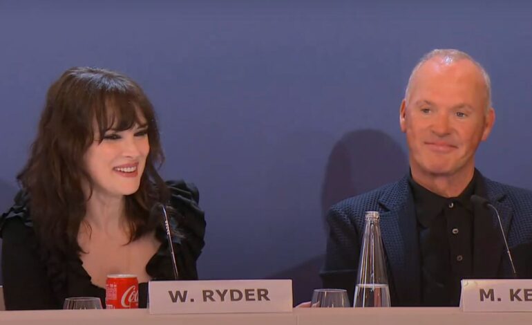 Winona Ryder żartuje o spotkaniu z Michaelem Keatonem